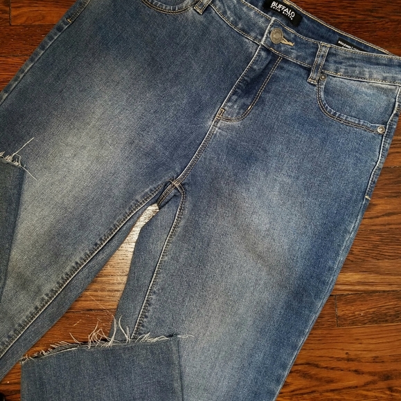 Buffalo Relaxed raw edge jeans - Picture 1 of 3